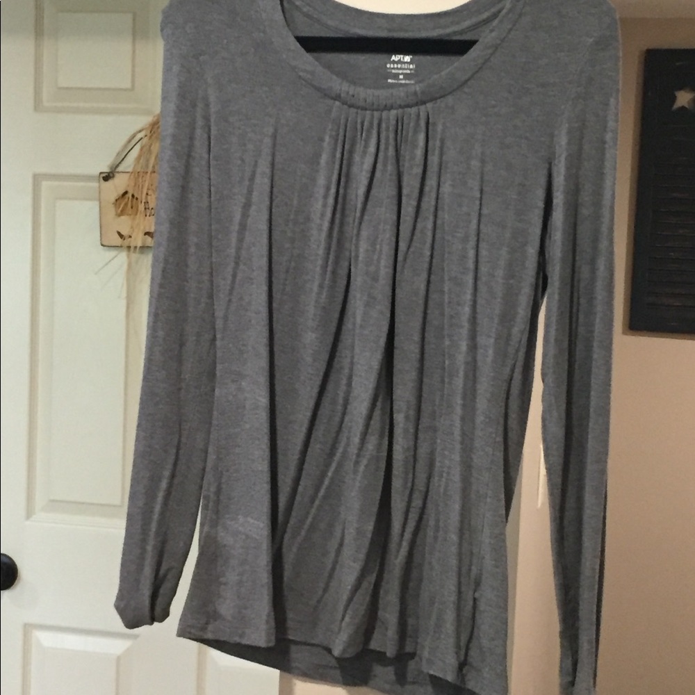 Long sleeve shirt